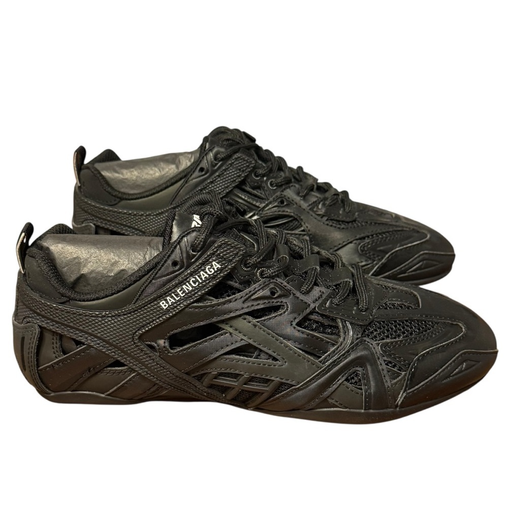 Balenciaga Drive Monocolor Black Logo Sneakers. Size 8 women’s